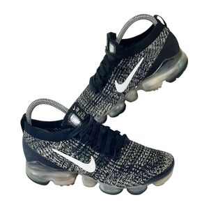 Women's Size6.5 Nike Air VaporMax Flyknit 3 Oreo AJ6910-001 Running Shoes
